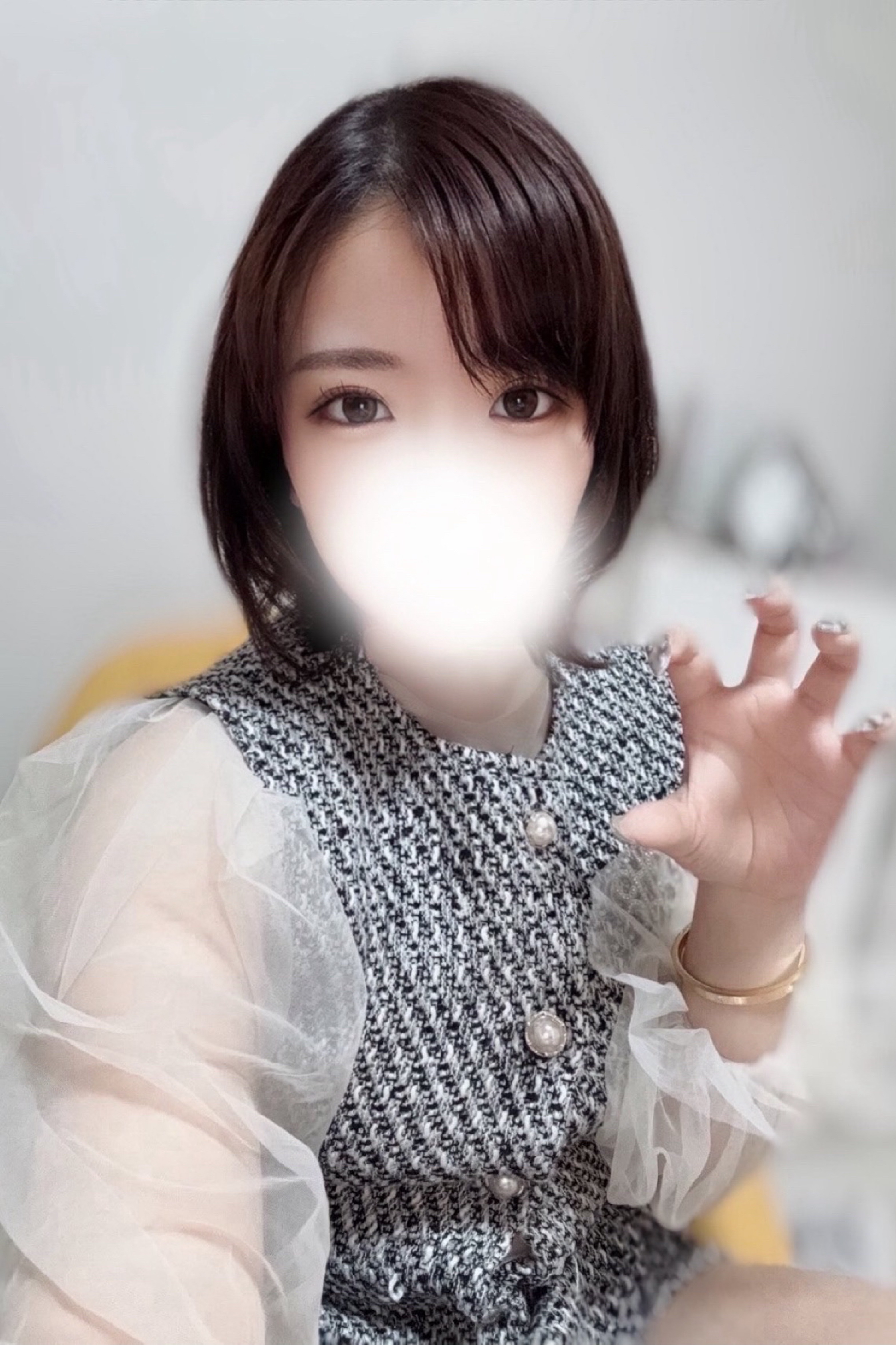 小野なぎさ