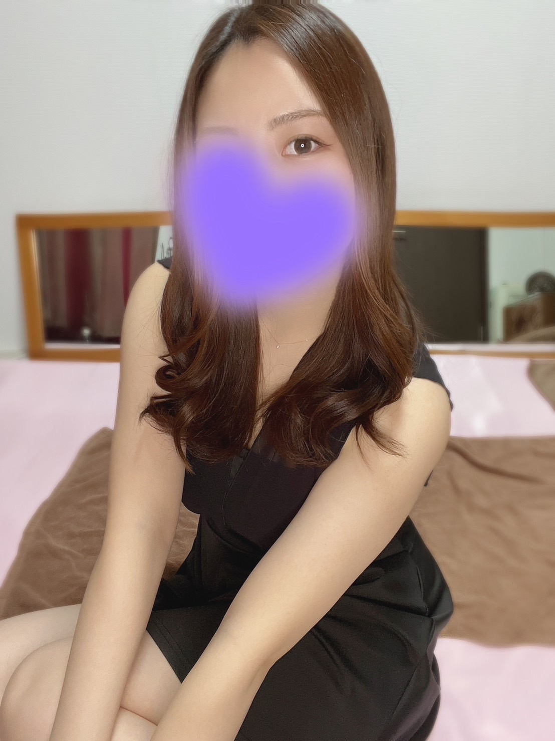 上原ももな